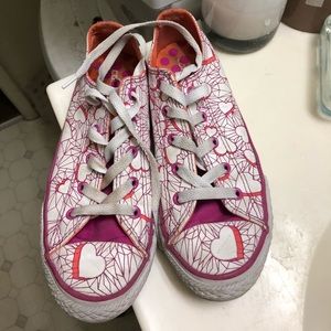 Girls Converse